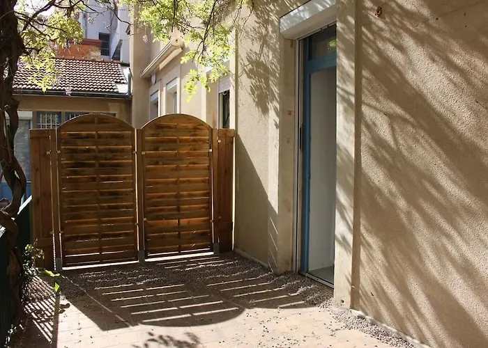 La Terrasse Du Jules